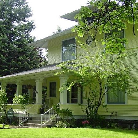 The Mcfarland Inn Bed And Breakfast Coeur d'Alene Exterior photo